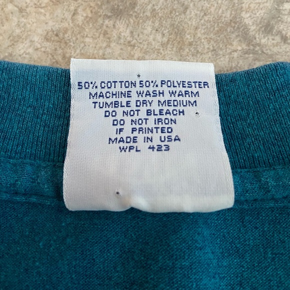 Vintage Levi’s 501 Single Stitched Tee Shirt - Picture 3 of 4